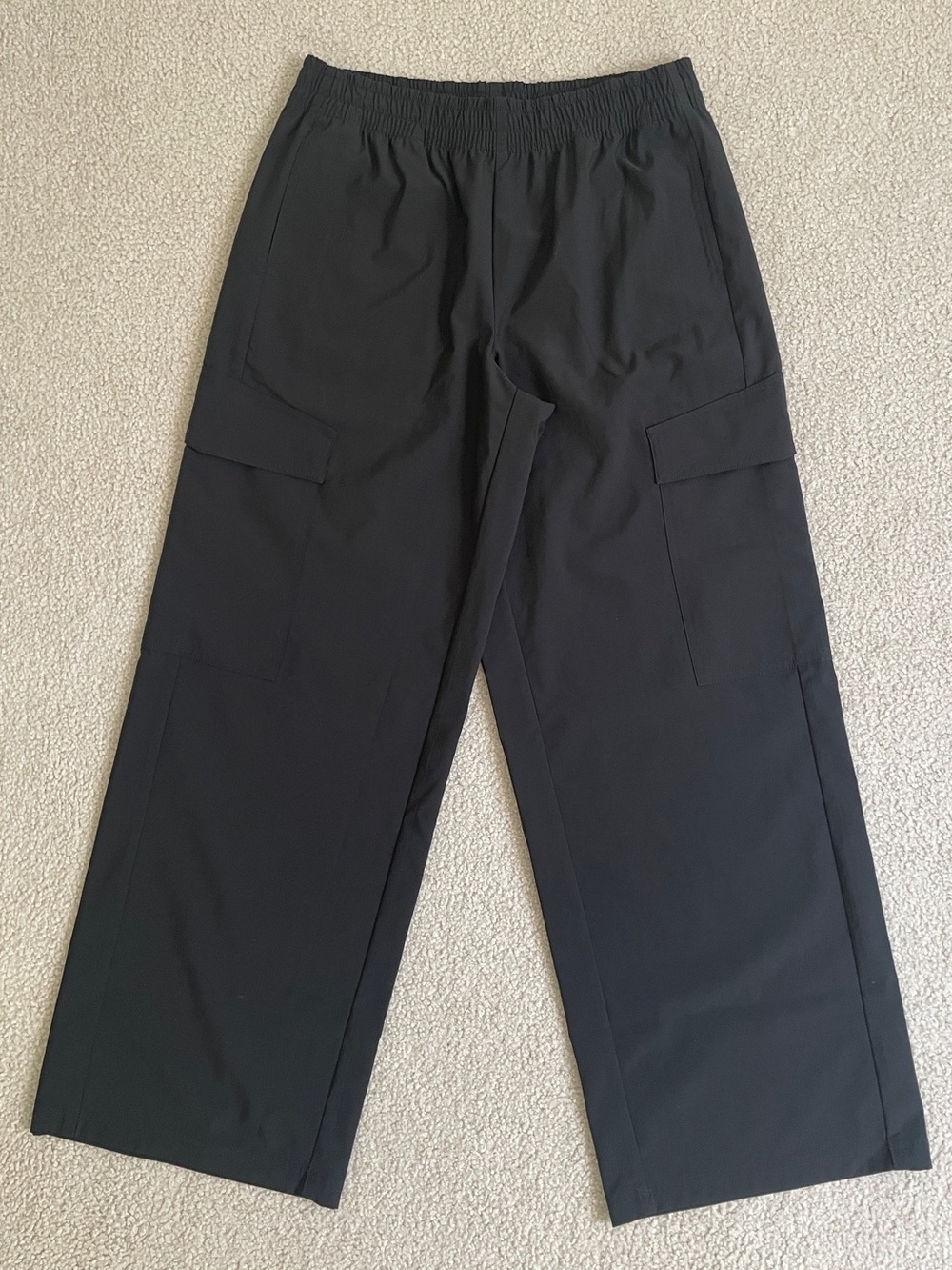 Offline by Aerie Black Cargo Wide Leg Pants - Size S - NEVER WORN